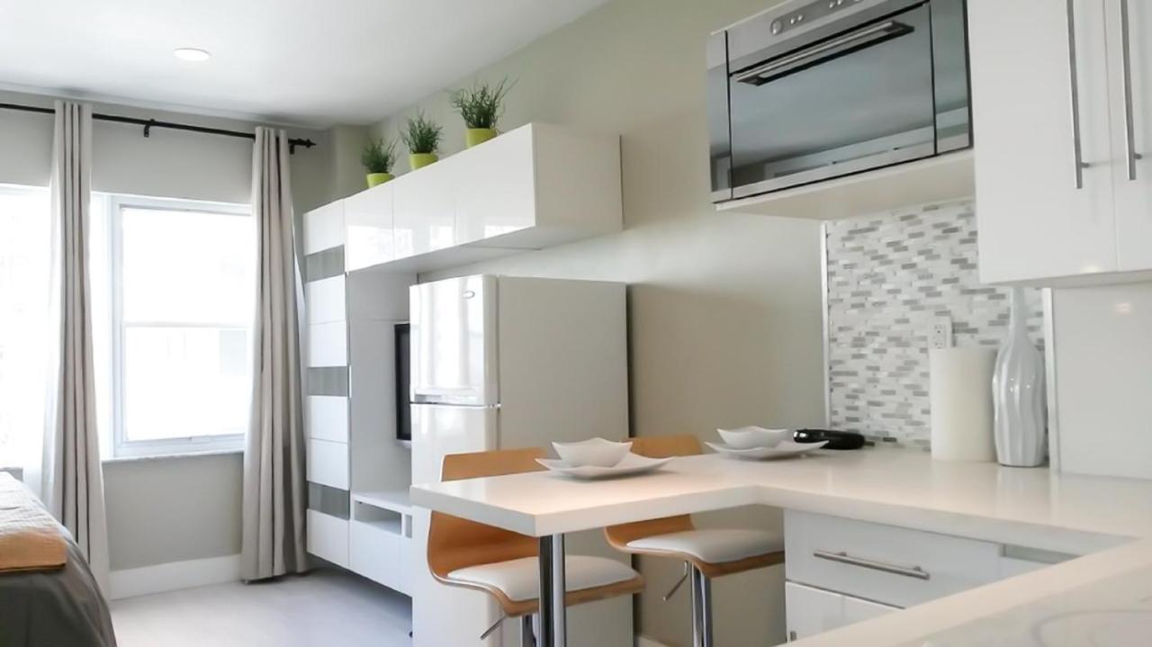 Beachfront Studios Casablanca Rentals Майами-Бич Экстерьер фото